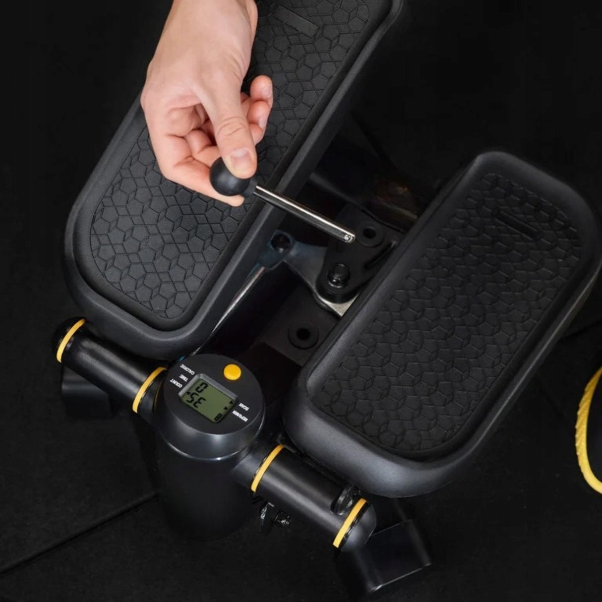 Stepper do Ćwiczeń Skrętny Fitness z Linkami Step Licznikiem 2w1 Czarny