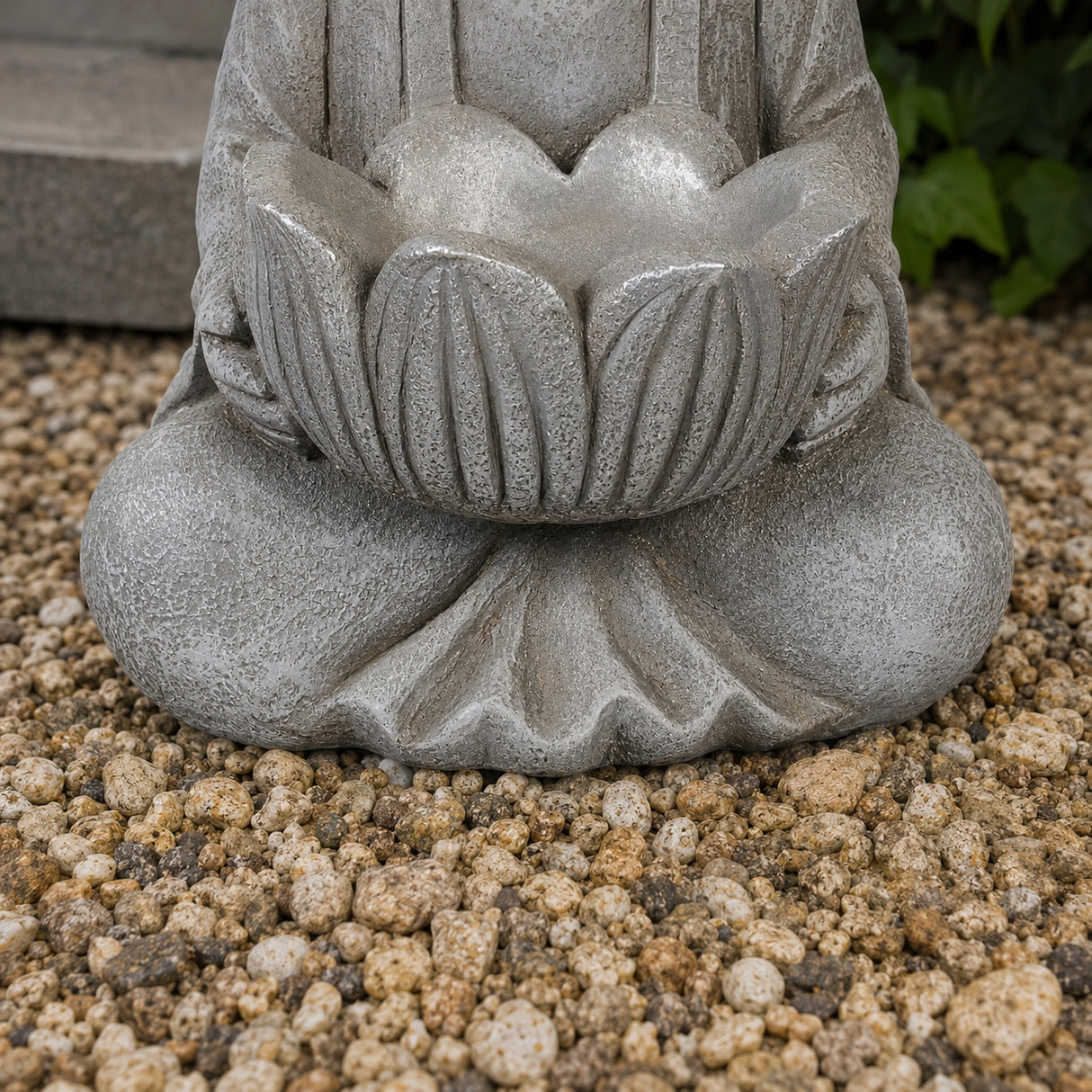 Figurka Ogrodowa Dekoracyjna do Ogrodu Wnętrza Ozdobna Siedzący Budda Szary