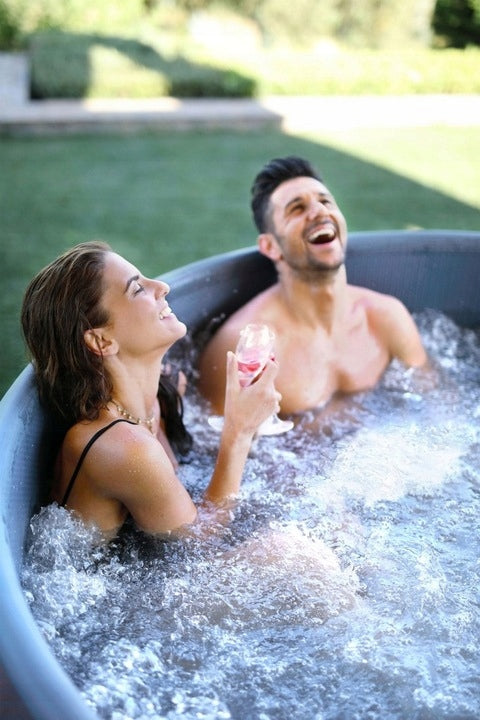 Basen z Hydromasażem Dmuchany Podgrzewana Woda Relax 8 Osobowy 1120L WiFi