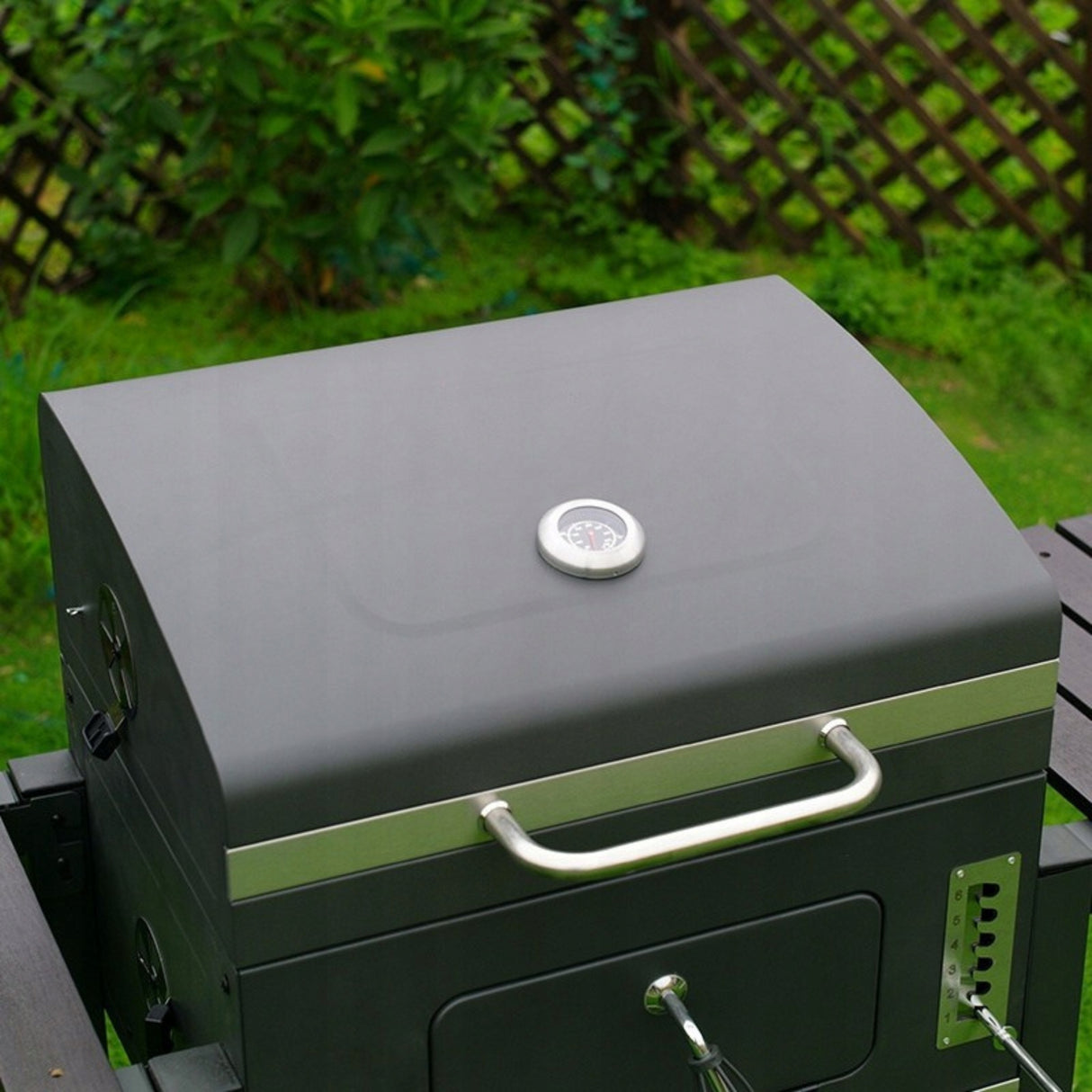 Grill Węglowy z Pokrywą i Półkami na Kółkach Ogrodowy XXL Szary Termometr