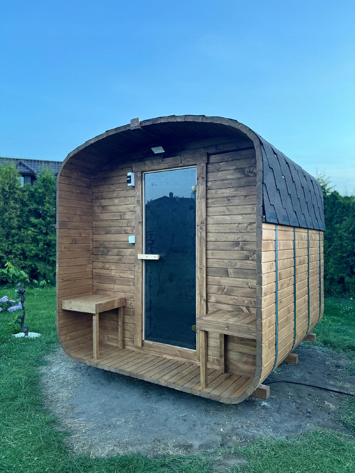 Sauna Ogrodowa Quadro 240 cm z Piecem na Drewno od Wewnątrz Zestaw Drewno