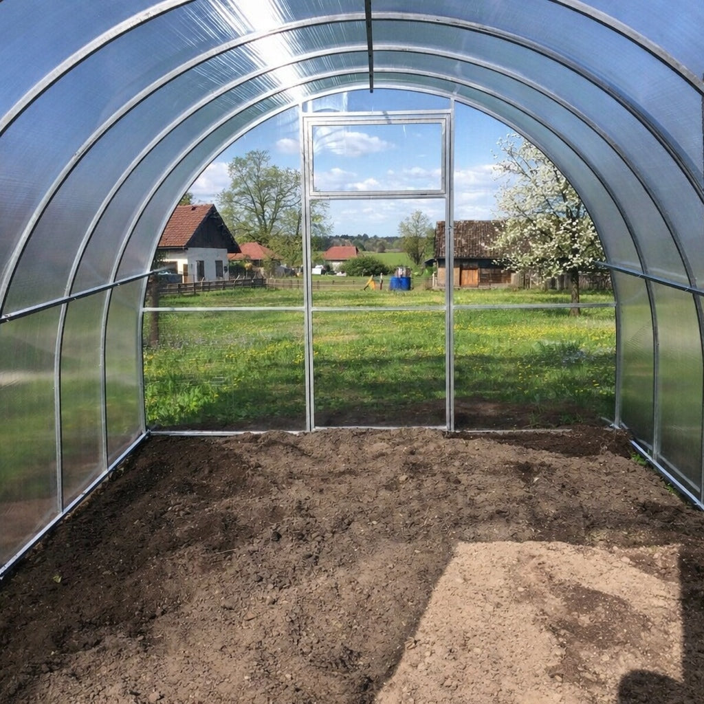 Szklarnia z Poliwęglanu Komorowego Grubości 6mm Lux Nano Bezbarwny 3x12x2m