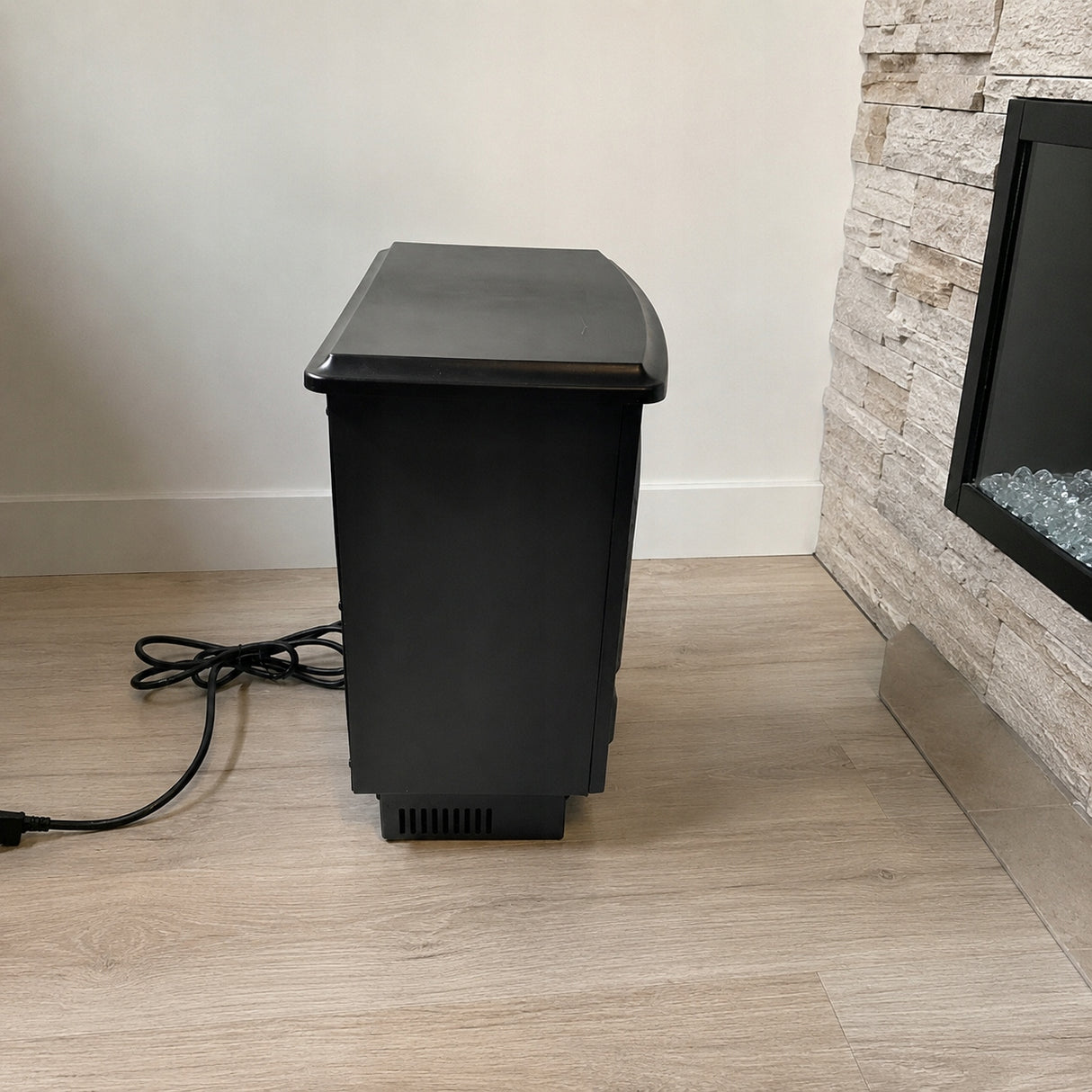 Kominek Elektryczny Termowentylator Stojący Funkcja Grzewcza Czarny 1950 W