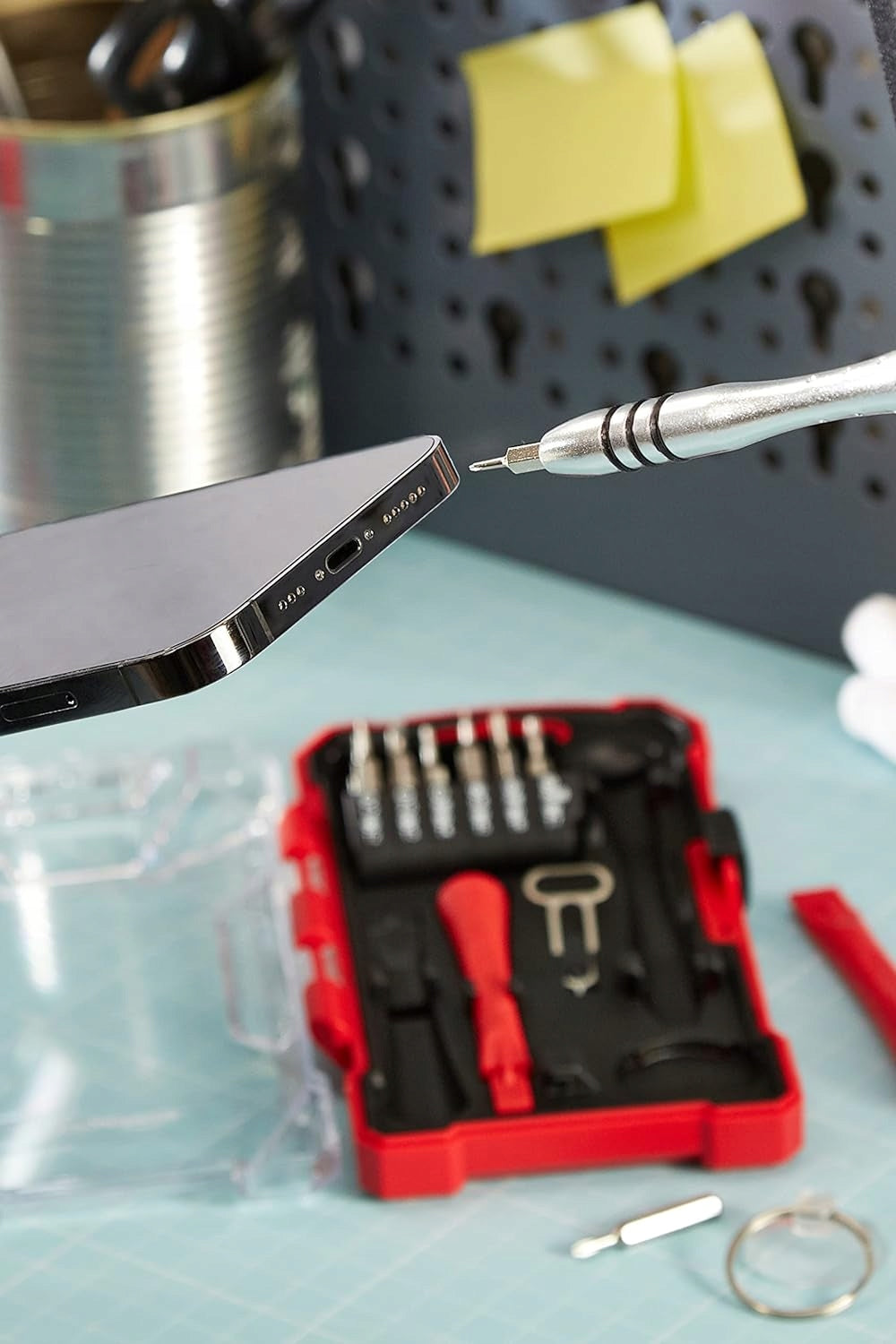Zestaw Wkrętów Do Naprawy Elektroniki 17 Szt Mały Poręczny Lekki CZAERWONY