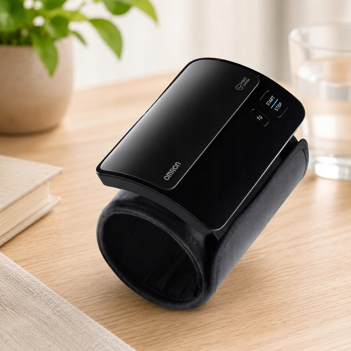 Ciśnieniomierz Elektroniczny na Ramię Omron Evolv HEM-7600T-E Bluetooth