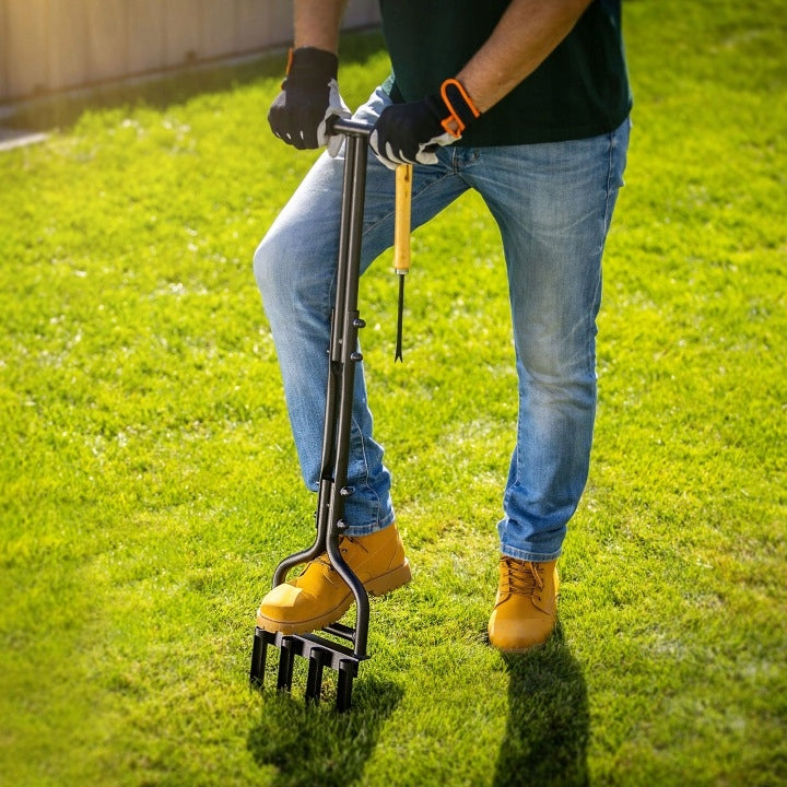 Aerator Ręczny Rurkowy Areator 20 cm do Napowietrzania Trawnika Trawy