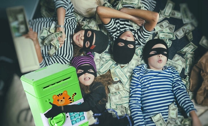 SKARBONKA SEJF KOTEK NA KOD NA BANKNOTY I MONETY