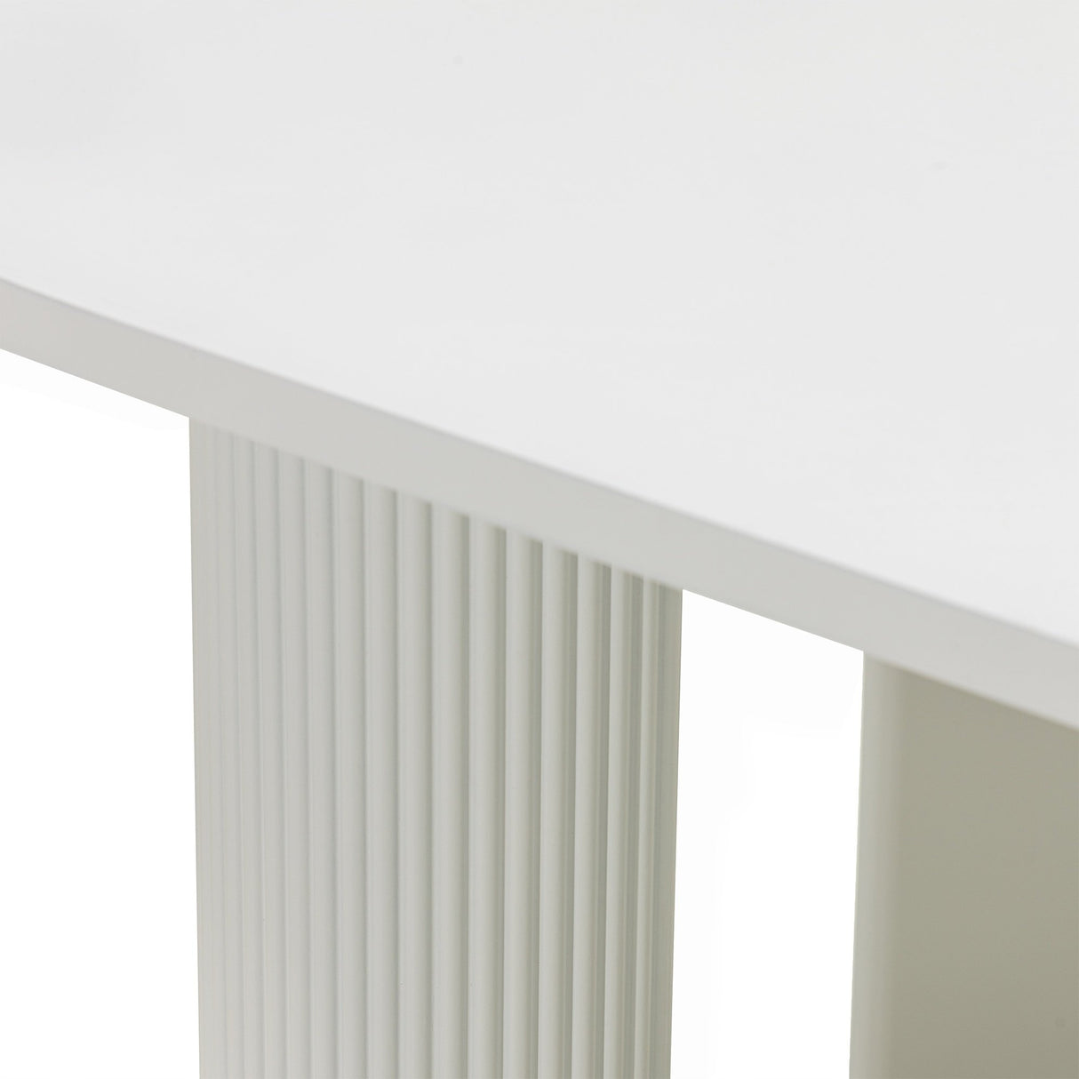Stolik Kawowy Ryflowane Nóżki Obłe Kształty Blatu Elegancki Biały 110x60 cm