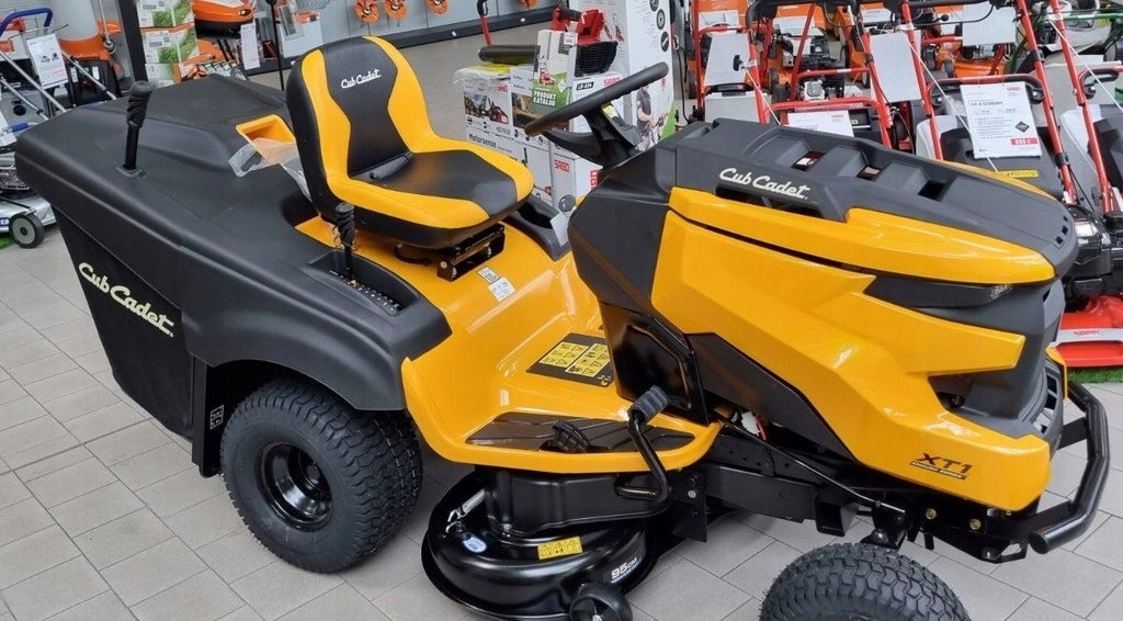 Traktor ogrodowy Cub Cadet XT1 OR95 Koszem Traktorek Kosiarka ENDURO 18KM