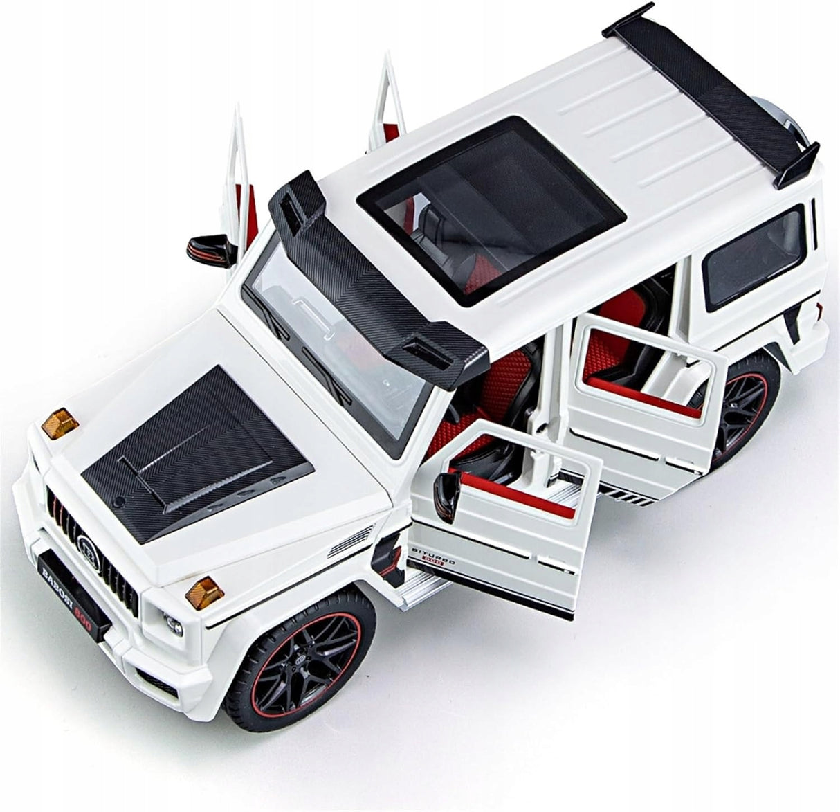 Samochód Mercedes G800 BRABUS Metalowy 1:24 Światła Dźwięk Napęd dla Dzieci