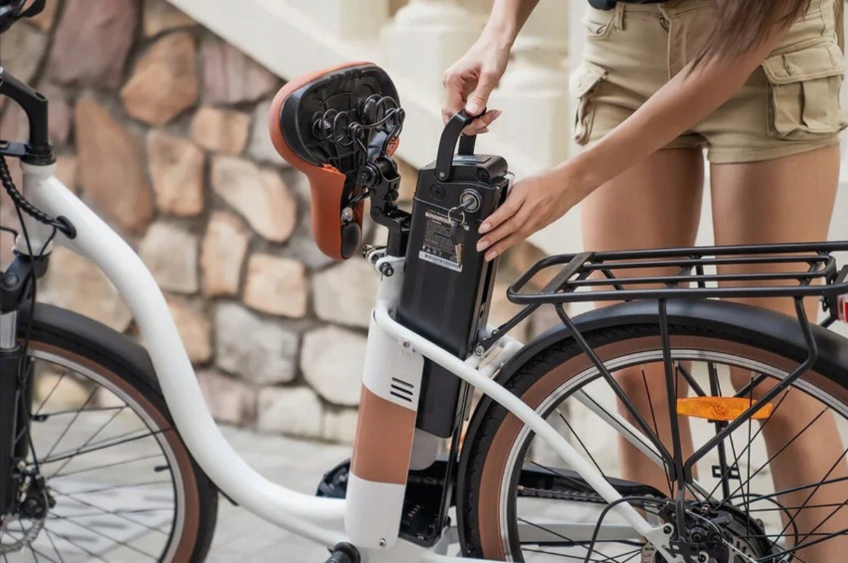 Rower Elektryczny Większa Rama Miejski Biały 250W 36V 15.6Ah Koło 26" Cali