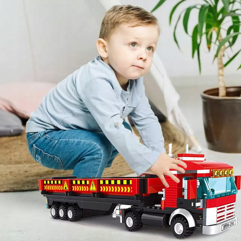 KLOCKI KONSTRUKCYJNE CIĘŻARÓWKA TIR AUTO 323 el.