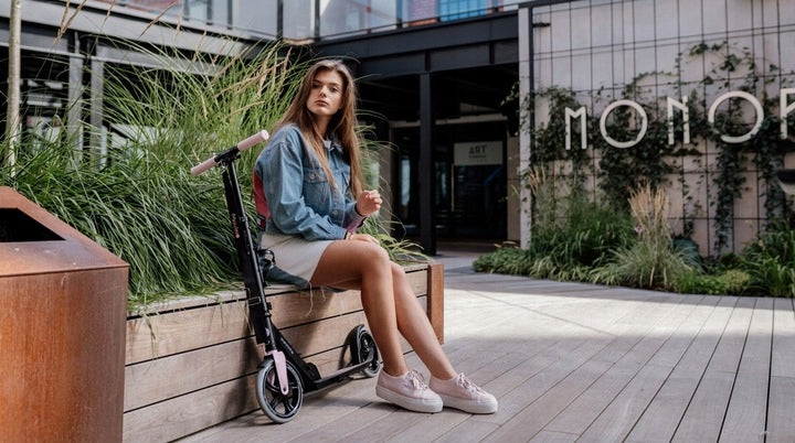 Duża Hulajnoga miejska POVES DOWNTOWN składana SOLIDNA ZAPASOWY DECK PASEK