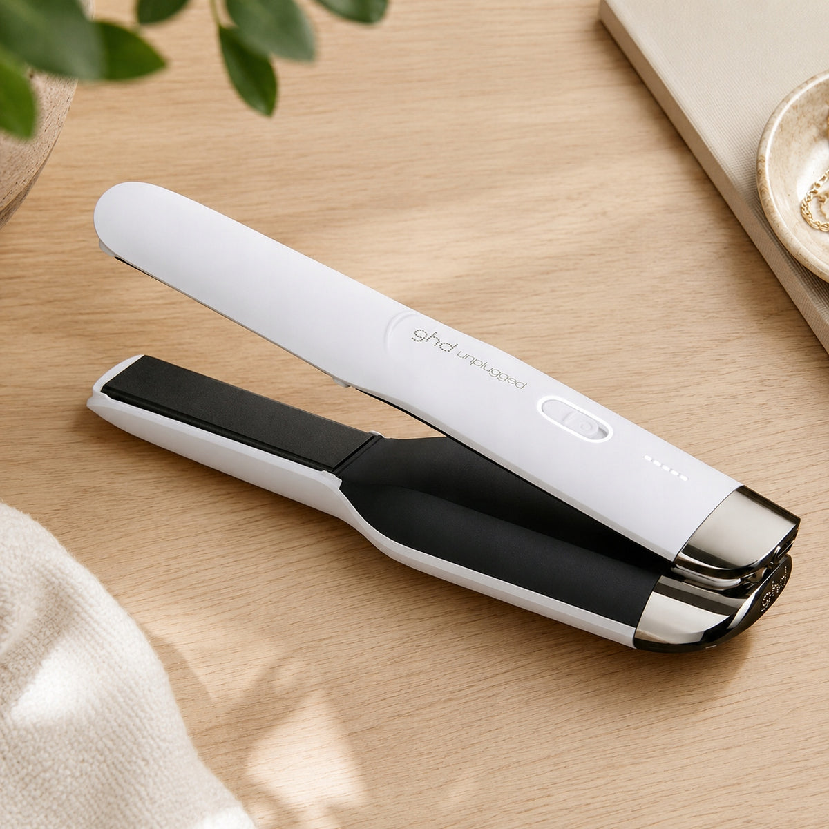 Prostownica GHD Unplugged Styler Nowoczesna Stylizacja bez Ograniczeń