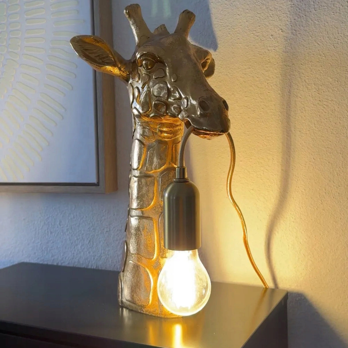 Lampa Złota Stołowa w Kształcie Żyrafy Elegancka Lampka Nocna Mosiądz 40 cm