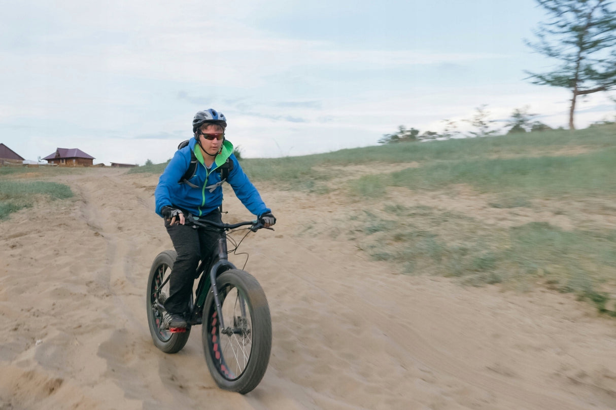 Rower Terenowy FATBIKE Stalowa Rama Szerokie Opony Przerzutki SHIMANO 26"